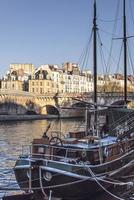 rivier de seine in de stad parijs foto