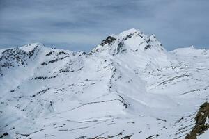 eerste berg in Grindelwald met alpine keer bekeken Zwitserland. foto