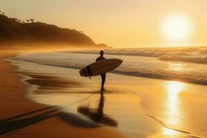 Mens met surfboard Aan zee strand Bij zonsondergang. generatief ai foto