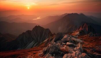 majestueus berg top Bij zonsondergang, een rustig tafereel voor wandelen avonturen gegenereerd door ai foto