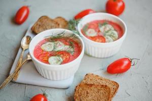 koude soep gazpacho foto