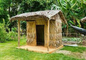 typisch traditioneel palm hut van de Seychellen, gelegen Bij de ambacht dorp, mahe seychellen foto