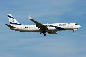 el al Israël luchtvaartmaatschappijen boeing 737-800 4x-ekt passagier vlak landen Bij Frankfurt luchthaven foto