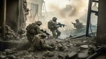 een team van soldaten nemen Hoes achter een geruïneerd gebouw foto