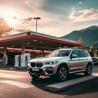 filmische auto schot geparkeerd Bij een wit dak en rood pool gas- station. generatief ai foto