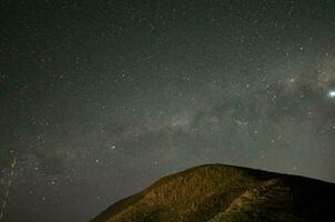 lihue bel nationaal park, nacht landschap, la pampa, Argentinië foto