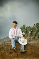 Mexicaans cowboy, agave planten, natuur schoonheid, zonnebril, peuter, boeiend landschap foto