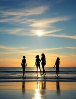 silhouetten van vrienden genieten van strand activiteiten samen foto