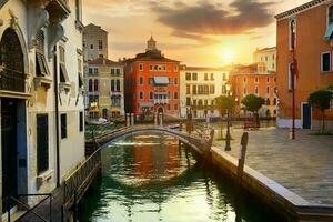 Venetiaanse stadsgezicht Bij zonsopkomst foto