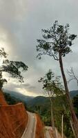 een heel mooi visie van de weg Aan monteren meneer, aceh besar, atjeh, Indonesië. foto