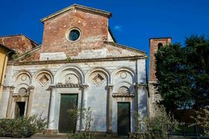 kerk san michele degli scalpel gelegen in piazza san michele degli scalpel in de oostelijk een deel van Pisa gebouwd Aan 1178 foto