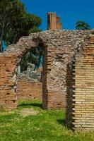 detail van de muren Bij de oude ruïnes van de domus aug Aan palatine heuvel in Rome foto