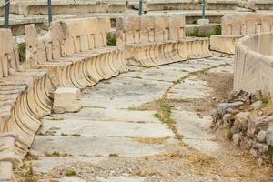 detail van de zitplaatsen Bij de theater van dionysus eleuthereus de majoor theater in Athene gedateerd naar de 6e eeuw bc foto