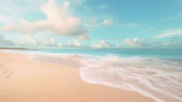 voetafdrukken Aan een zanderig strand met een mooi oceaan visie foto