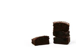 brownies taart Aan wit achtergrond foto