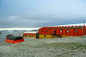 wetenschappelijk basis in de antarctisch schiereiland foto