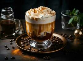 koffie latte met slagroom foto