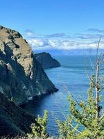 mooi visie van meer Baikal, kaap khoboy, oud, Rusland foto