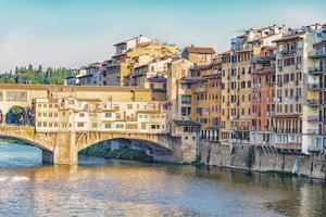 ponte vecchio brug in florence, italië foto