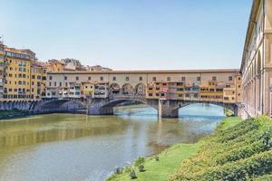 ponte vecchio brug in florence, italië foto