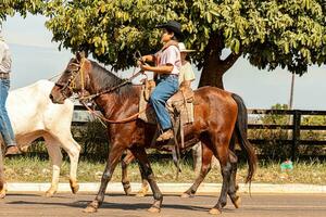 aporie, goias, Brazilië - 05 07 2023 te paard rijden evenement Open naar de openbaar foto