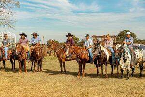 aporie, goias, Brazilië - 05 07 2023 te paard rijden evenement Open naar de openbaar foto