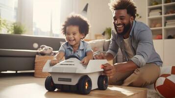 vader, zoon en spelen Bij huis met doen alsof auto in een doos Aan in beweging dag in nieuw eigendom foto