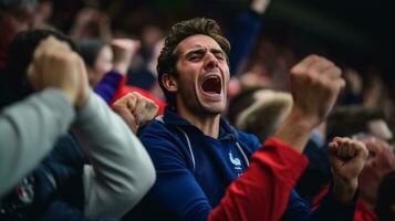 groot groep van sport ventilator Aan stadion foto