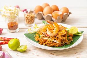 pad thai - gewokte rijstnoedels