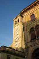 tolentino, de toren van horloges foto