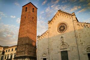 kathedraal van pietrasanta foto