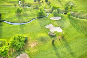 top visie van een golf Cursus foto