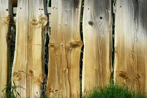 hek gemaakt van houten planken foto