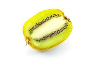 kiwi fruit Aan wit achtergrond foto