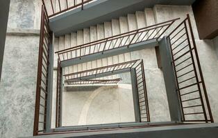 top visie van beton spiraal trappenhuis foto