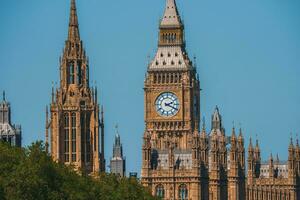 groot ben en Westminster brug in Londen foto