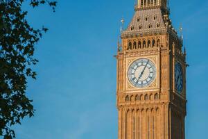 groot ben en Westminster brug in Londen foto