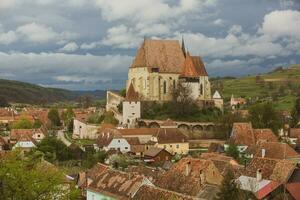 biertan een heel mooi middeleeuws dorp in Transsylvanië, Roemenië. een historisch stad- in Roemenië dat heeft bewaard gebleven de frankisch en gotisch bouwkundig stijl. reizen foto. foto