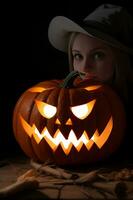 spookachtig halloween pompoen gloeiend gezicht foto