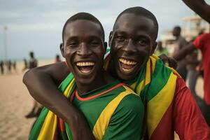 senegalees strand voetbal fans vieren een zege foto