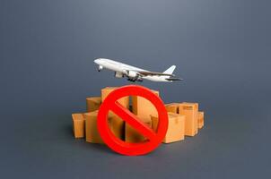 lading vlak, dozen en rood verbod symbool Nee. embargo, een verbod Aan reclame vliegtuigen. sancties. beperkingen Aan exporteren van strategisch belangrijk goederen en bronnen. gebrek van vervoer capaciteit foto