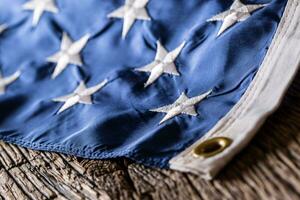 Verenigde Staten van Amerika vlag. Amerikaans vlag. Amerikaans vlag blazen wind. detailopname. studio schot. foto