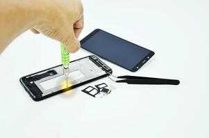 smartphone reparatie technicus controle symptomen foto