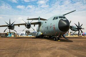 Koninklijk lucht dwingen luchtbus leger a400m atlas zm411 vervoer vlak statisch Scherm Bij riat Koninklijk Internationale lucht tatoeëren 2018 luchtshow foto