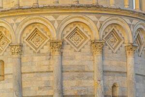 kathedraal van pisa en de scheve toren in pisa foto