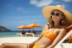 bikini gekleed meisje ontspant Aan strand foto