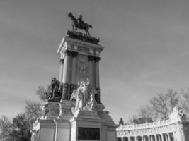 de stad madrid in spanje foto