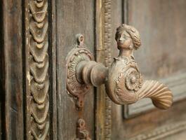 wijnoogst houten deur Ingang foto