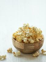 smakelijk gezouten eigengemaakt popcorn foto