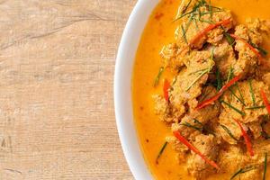 panang curry met varkensvlees foto